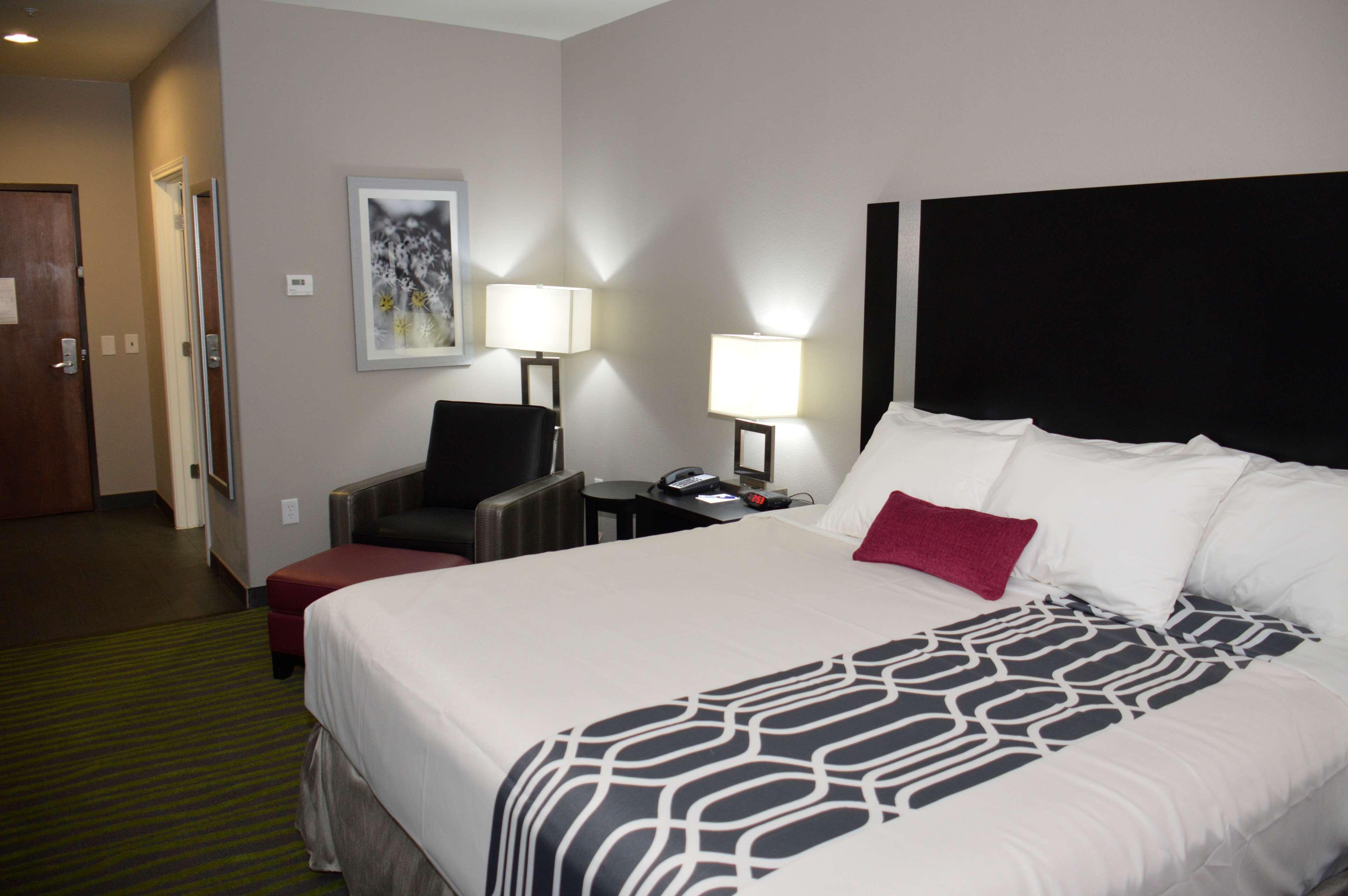 Hotel Western Inn&suites 3*