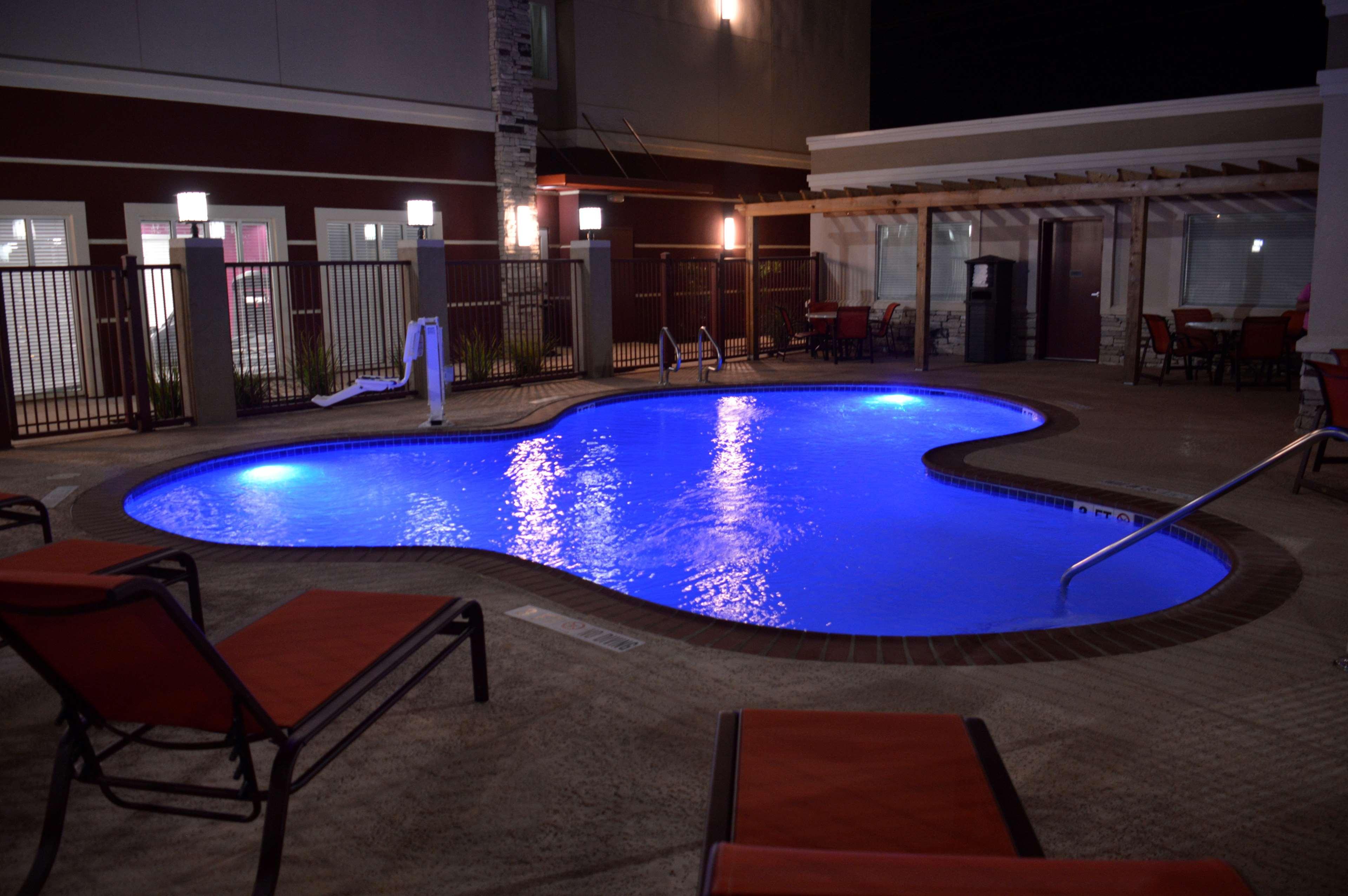 Western Inn&suites