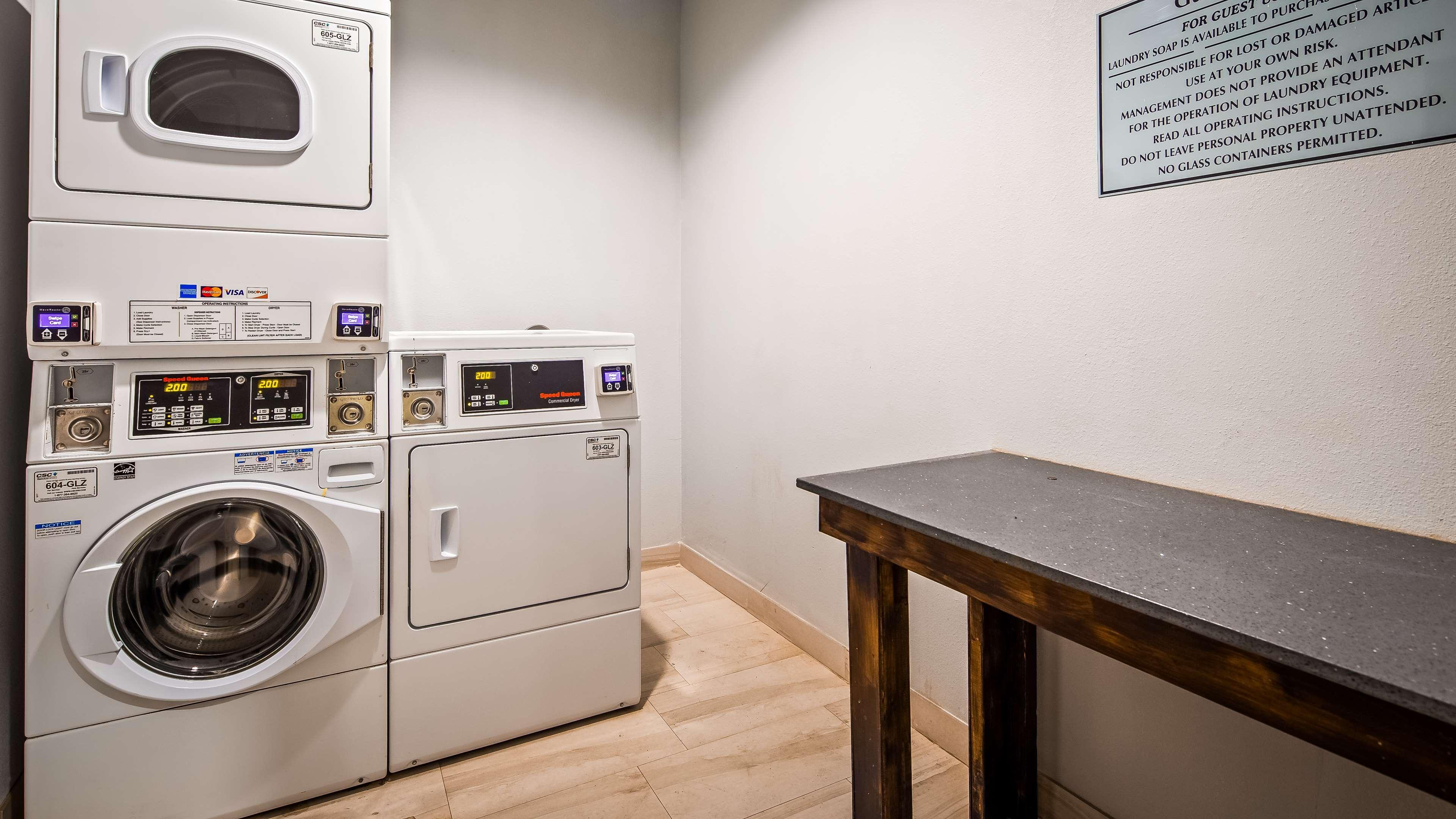 Hotel Western Inn&suites 3*