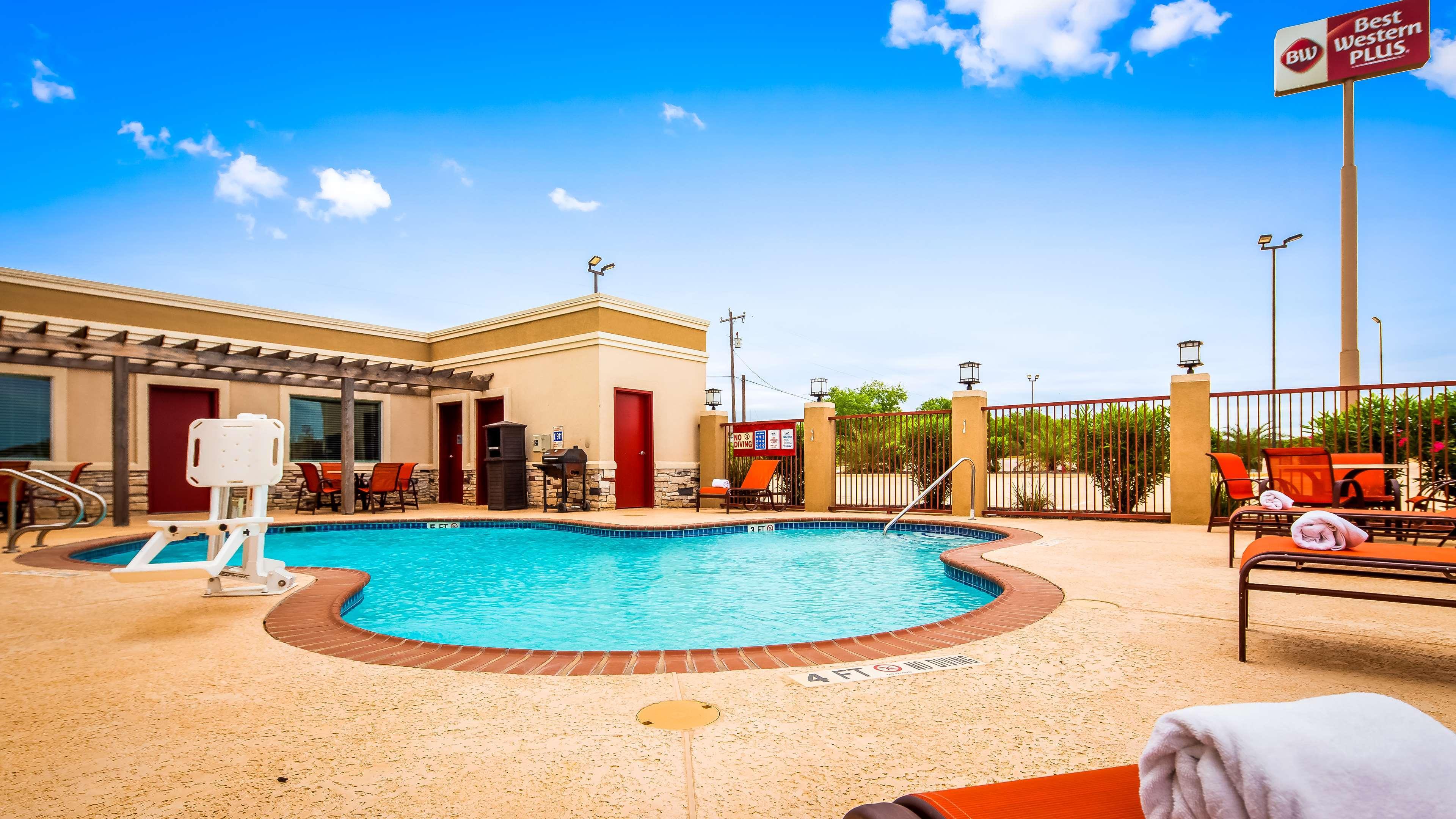 Hotel Western Inn&suites 3*